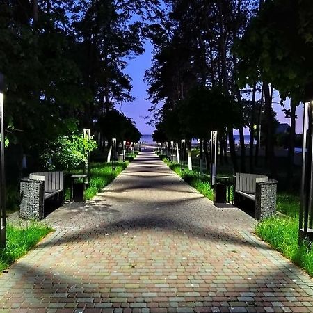 Жемчужина Голубых Озёр บราสลอว์ ภายนอก รูปภาพ
